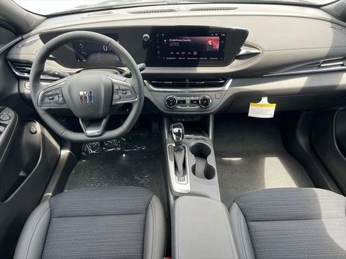 2025 Buick Envista Preferred FWD