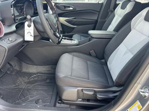 2025 Chevrolet Trax FWD 1RS