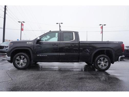 2025 GMC Sierra 1500 SLE