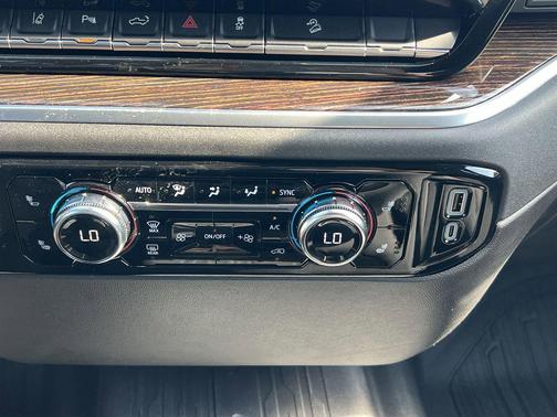 2025 GMC Sierra 2500 SLE