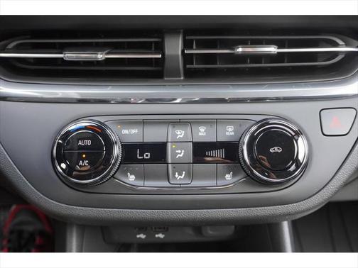 2025 Buick Envista Preferred FWD