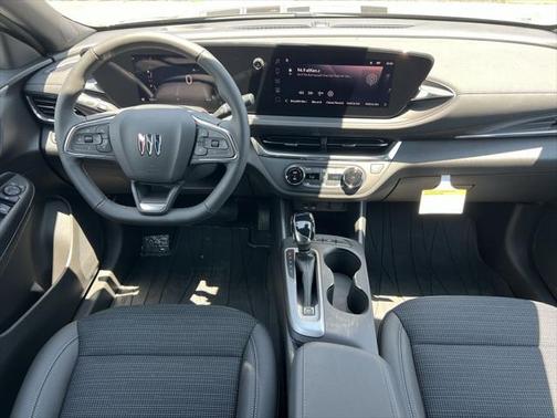 2025 Buick Envista Preferred FWD