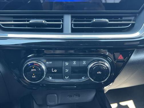 2025 Chevrolet Trax FWD 2RS