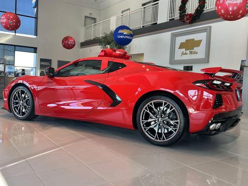 2026 Chevrolet Corvette Stingray w/3LT