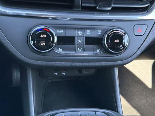 2026 Buick Envista Preferred FWD