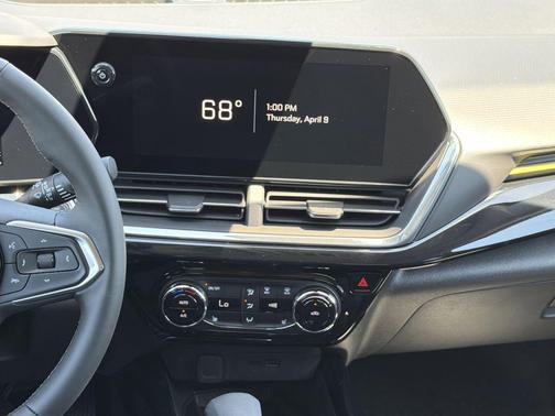 Mosaic Black Metallic 2026 Chevrolet Trax FWD ACTIV