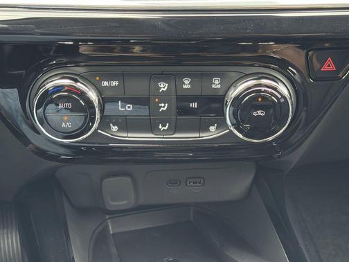 Sterling Gray Metallic 2026 Chevrolet Trax FWD ACTIV