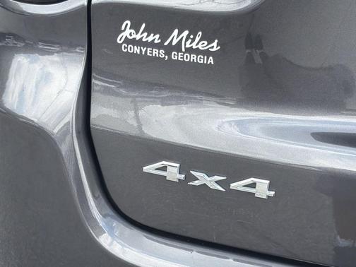 Granite Crystal Metallic Clearcoat 2023 Jeep Compass Sport