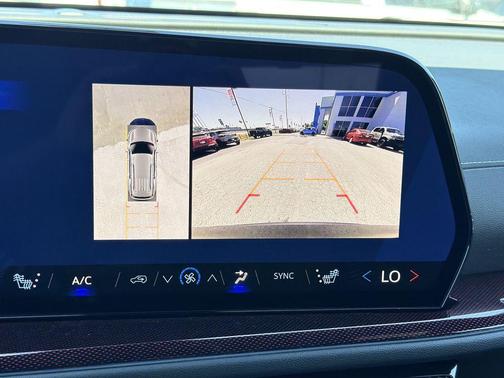 Mosaic Black Metallic 2026 Chevrolet Traverse AWD Z71