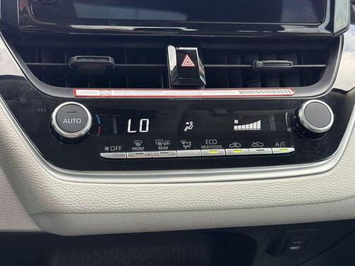 Classic Silver Metallic 2026 Toyota Corolla LE