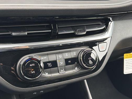 2026 Buick Envista Sport Touring FWD