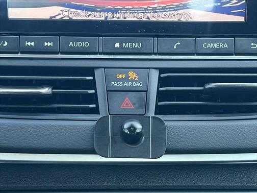 2022 Nissan Altima SR FWD