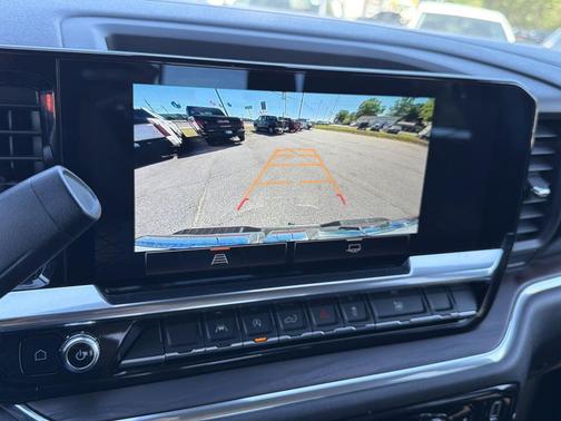 Summit White 2025 GMC Sierra 1500 SLT