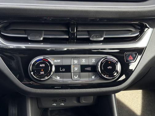 2026 Buick Envista Sport Touring FWD