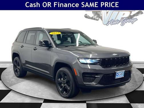 2023 Jeep Grand Cherokee Altitude 4x4