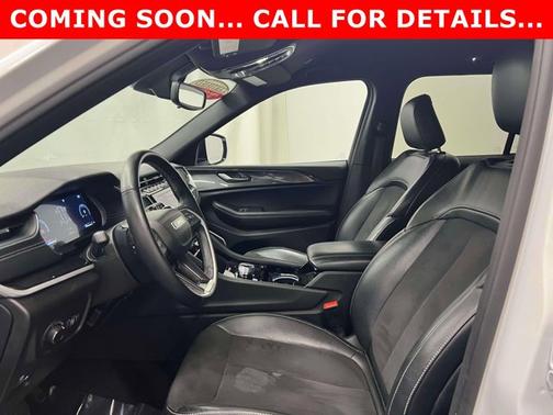 2022 Jeep Grand Cherokee Altitude 4x4