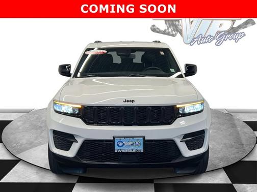 2022 Jeep Grand Cherokee Altitude 4x4