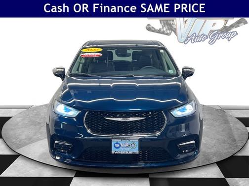 2023 Chrysler Pacifica Hybrid Limited