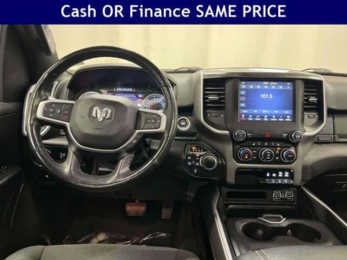2021 RAM 1500 Big Horn Crew Cab 4x4 57' Box