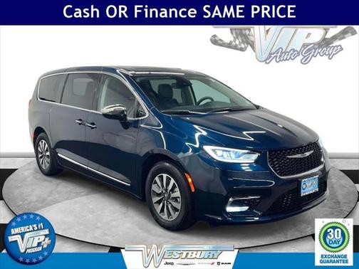 2023 Chrysler Pacifica Hybrid Limited