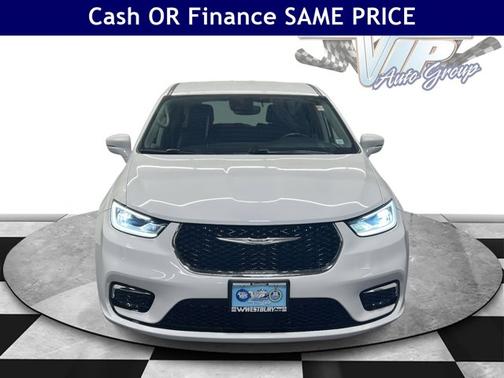 2022 Chrysler Pacifica Hybrid Touring L