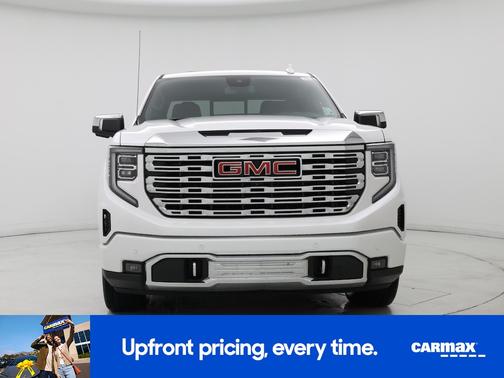 White 2023 GMC Sierra 1500 Denali