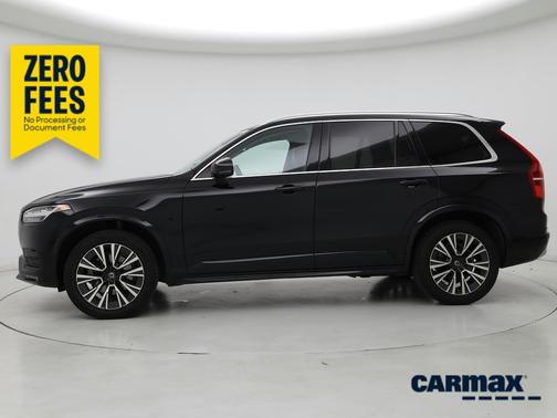 Black 2022 Volvo XC90 T6 Momentum