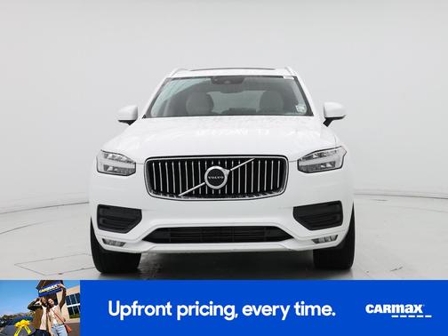 2020 Volvo XC90 T5 Momentum