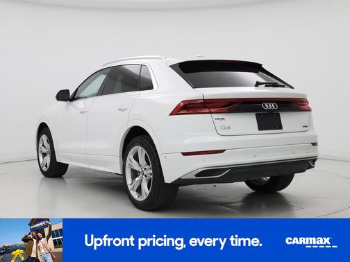 2023 Audi Q8 Premium Plus