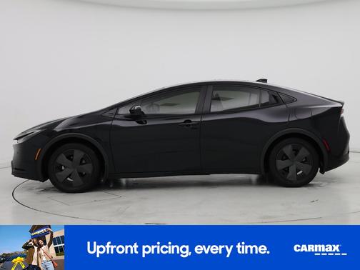 Gray 2023 Toyota Prius LE
