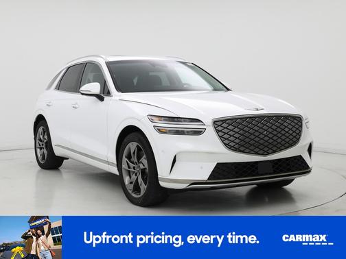 White 2024 Genesis Electrified GV70 Advanced