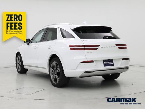 White 2024 Genesis Electrified GV70 Advanced
