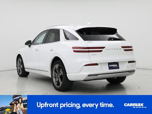 White 2024 Genesis Electrified GV70 Advanced