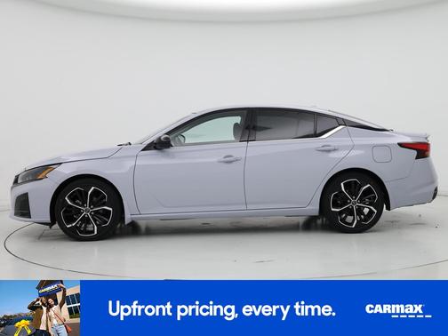 2023 Nissan Altima SR