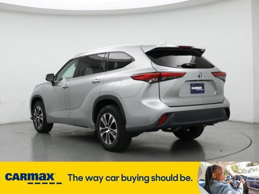2021 Toyota Highlander Hybrid XLE