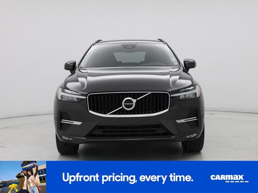 2022 Volvo XC60 B5 Momentum