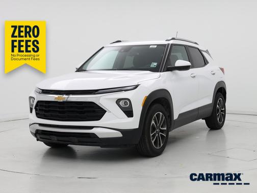 White 2024 Chevrolet Trailblazer LT