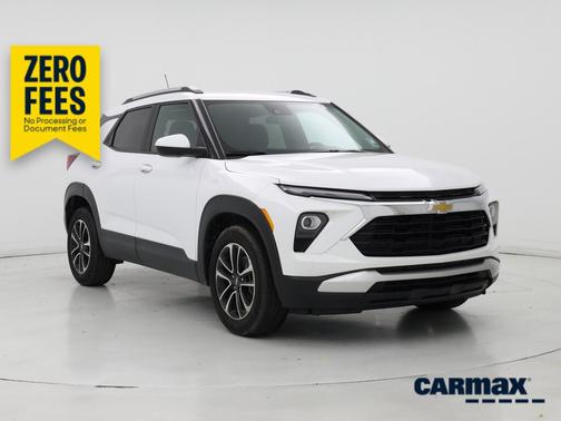 White 2024 Chevrolet Trailblazer LT