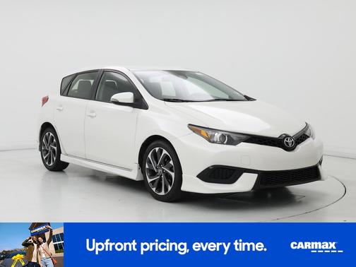 White 2018 Toyota Corolla iM