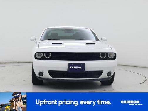 White 2018 Dodge Challenger R/T