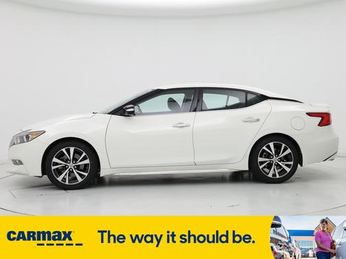 2017 Nissan Maxima SV