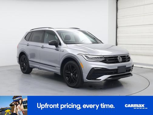 2022 Volkswagen Tiguan SE R-Line Black