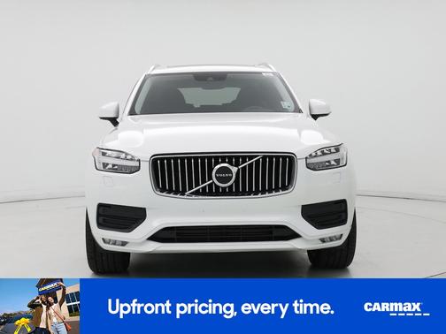 2021 Volvo XC90 T5 Momentum