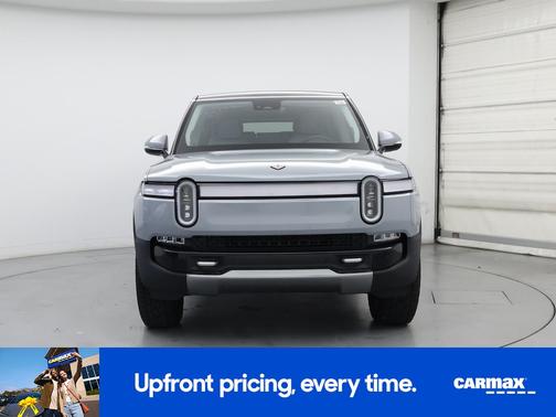 2024 Rivian R1S Adventure Dual-Motor Large