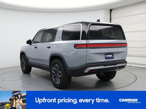 2024 Rivian R1S Adventure Dual-Motor Large