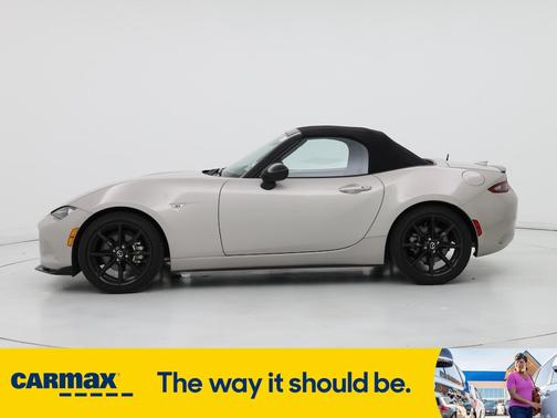 2022 Mazda MX-5 Miata Club