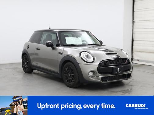 Silver 2017 MINI Hardtop S