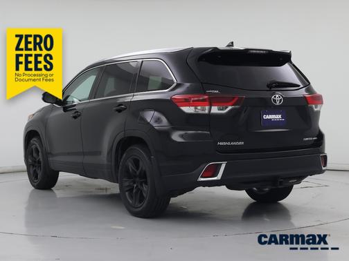 Black 2019 Toyota Highlander Limited Platinum