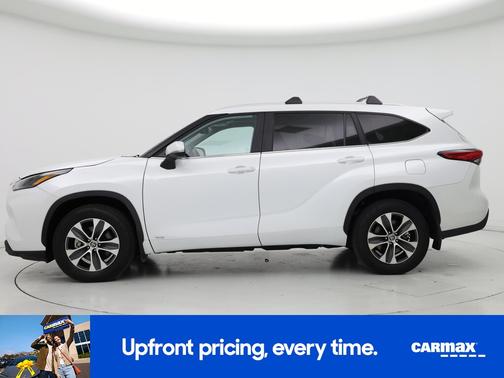 2023 Toyota Highlander Hybrid XLE
