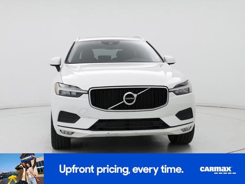 2021 Volvo XC60 T5 Momentum